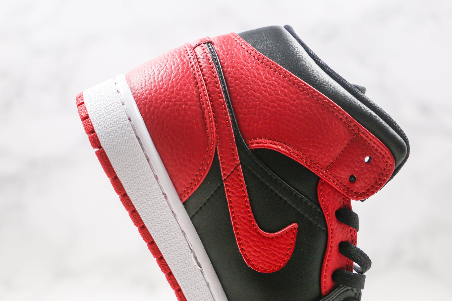 Jordan 1 Mid Reverse Bred Luxe Premium Brazil