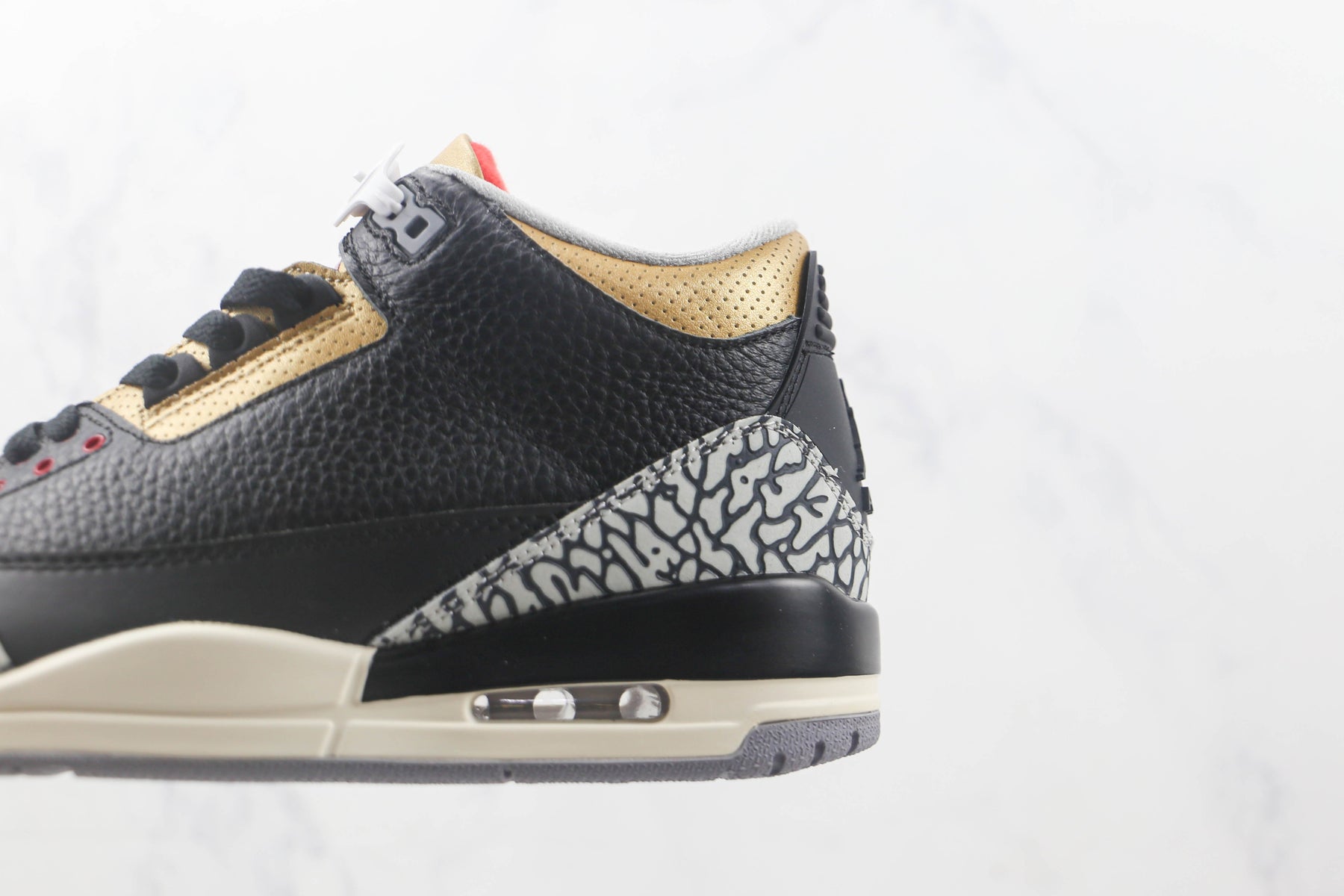 Jordan 3 Retro Cement Gold - Luxe Premium Brazil