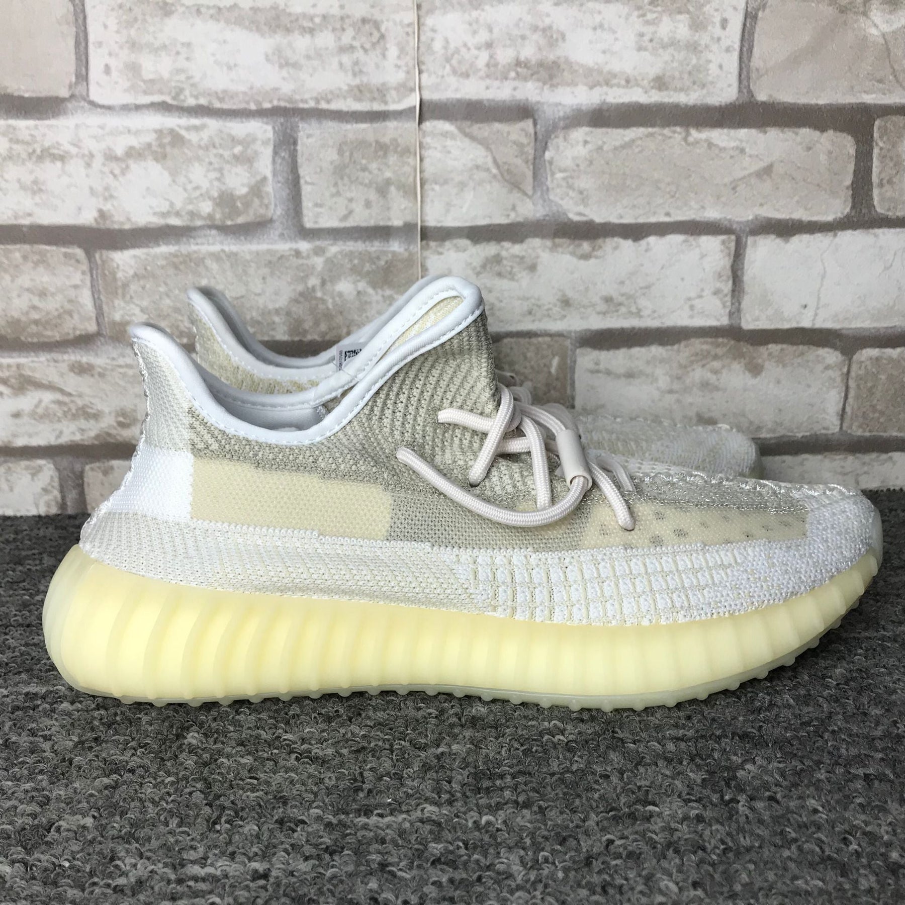 Adidas Yeezy Boost 350 V2 Natural - Luxe Premium Brazil