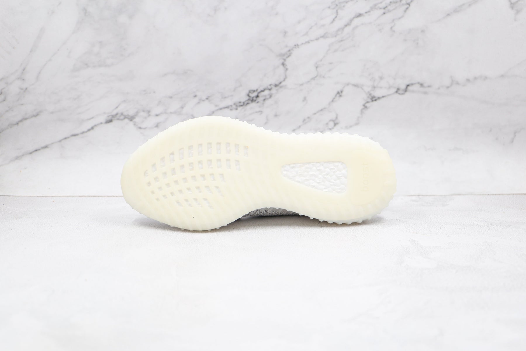 Adidas Yeezy Boost 350 V2 Static Reflective - Luxe Premium Brazil