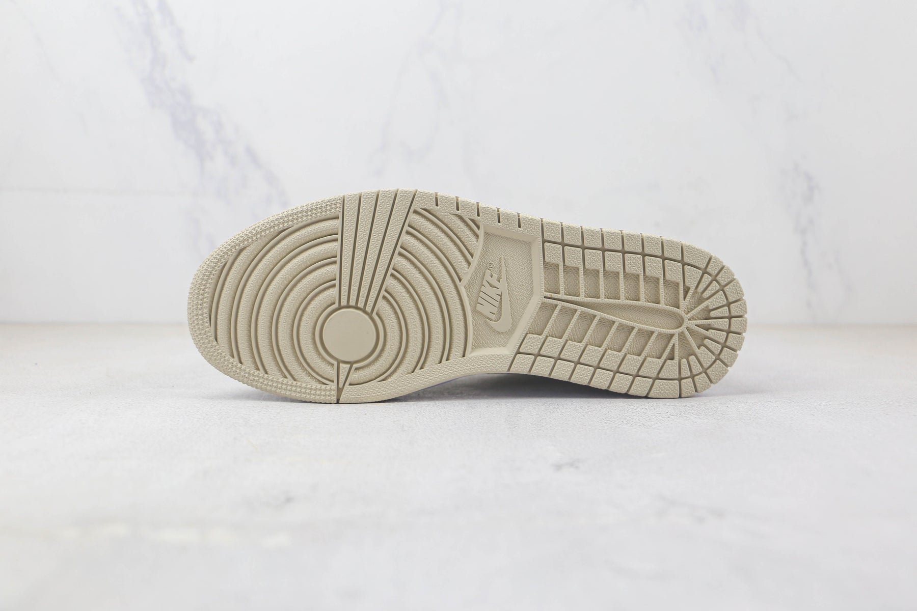 Jordan 1 Low SE Sail Rattan University Red Luxe Premium Brazil