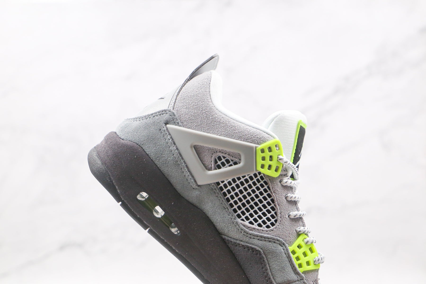 Jordan 4 Retro SE 95 Neon - Luxe Premium Brazil