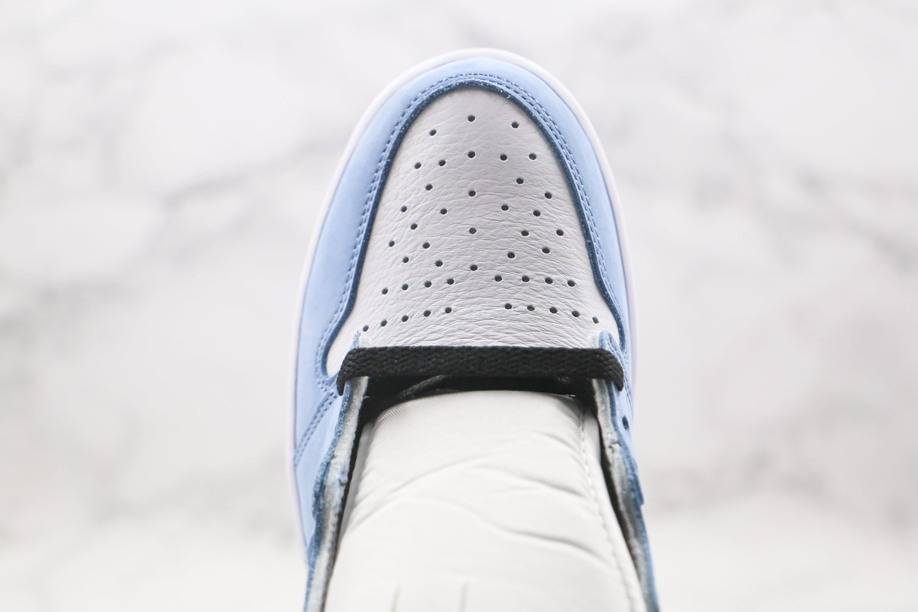 Jordan 1 Retro High White University Blue Black Luxe Premium Brazil