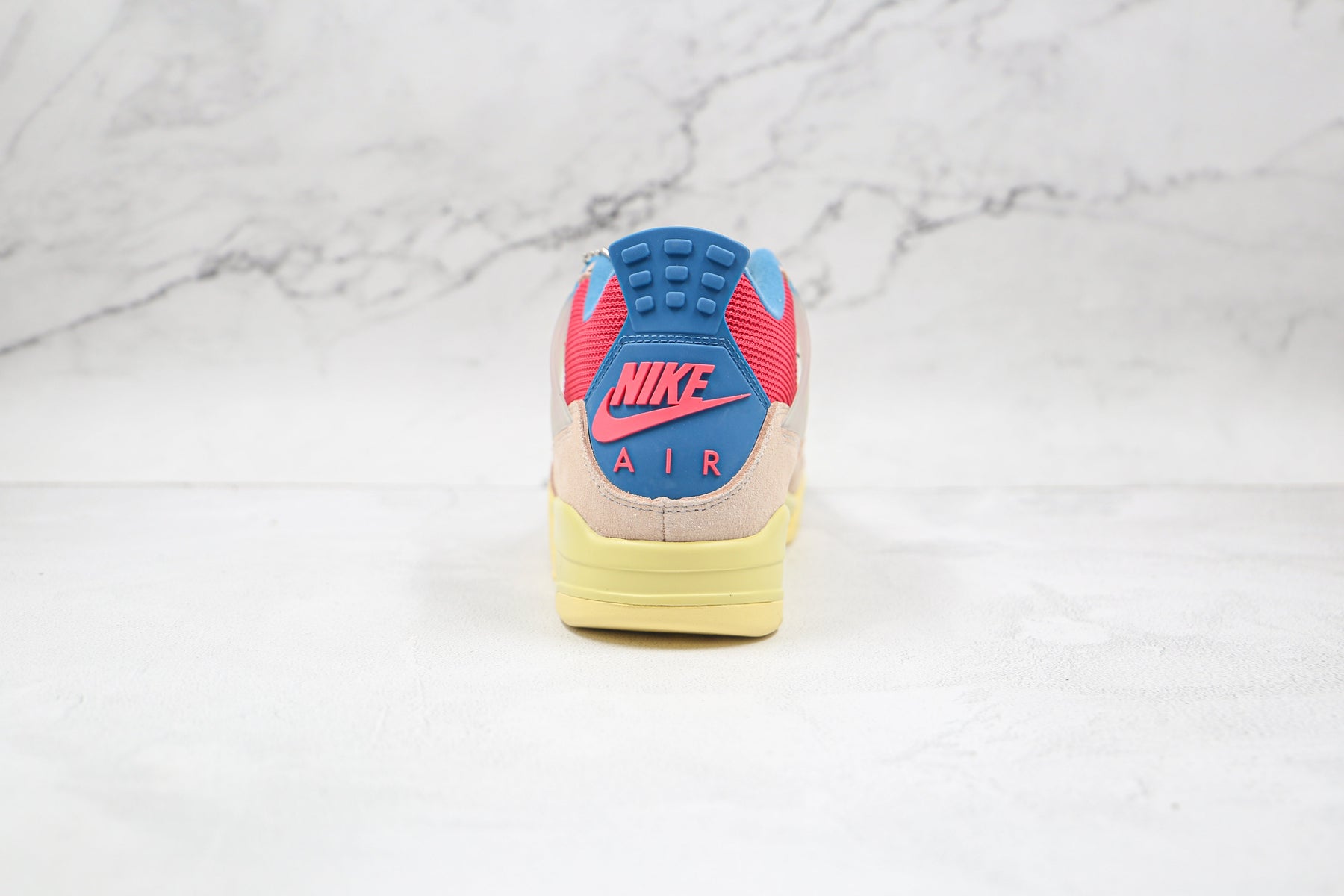 Jordan 4 Retro Union Guava Ice - Luxe Premium Brazil