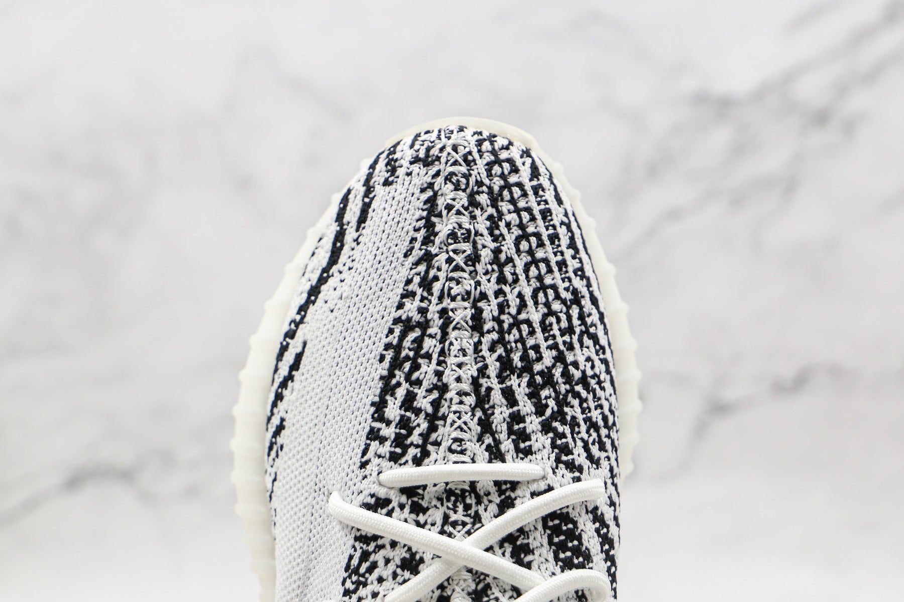 Adidas Yeezy Boost 350 V2 Zebra - Luxe Premium Brazil