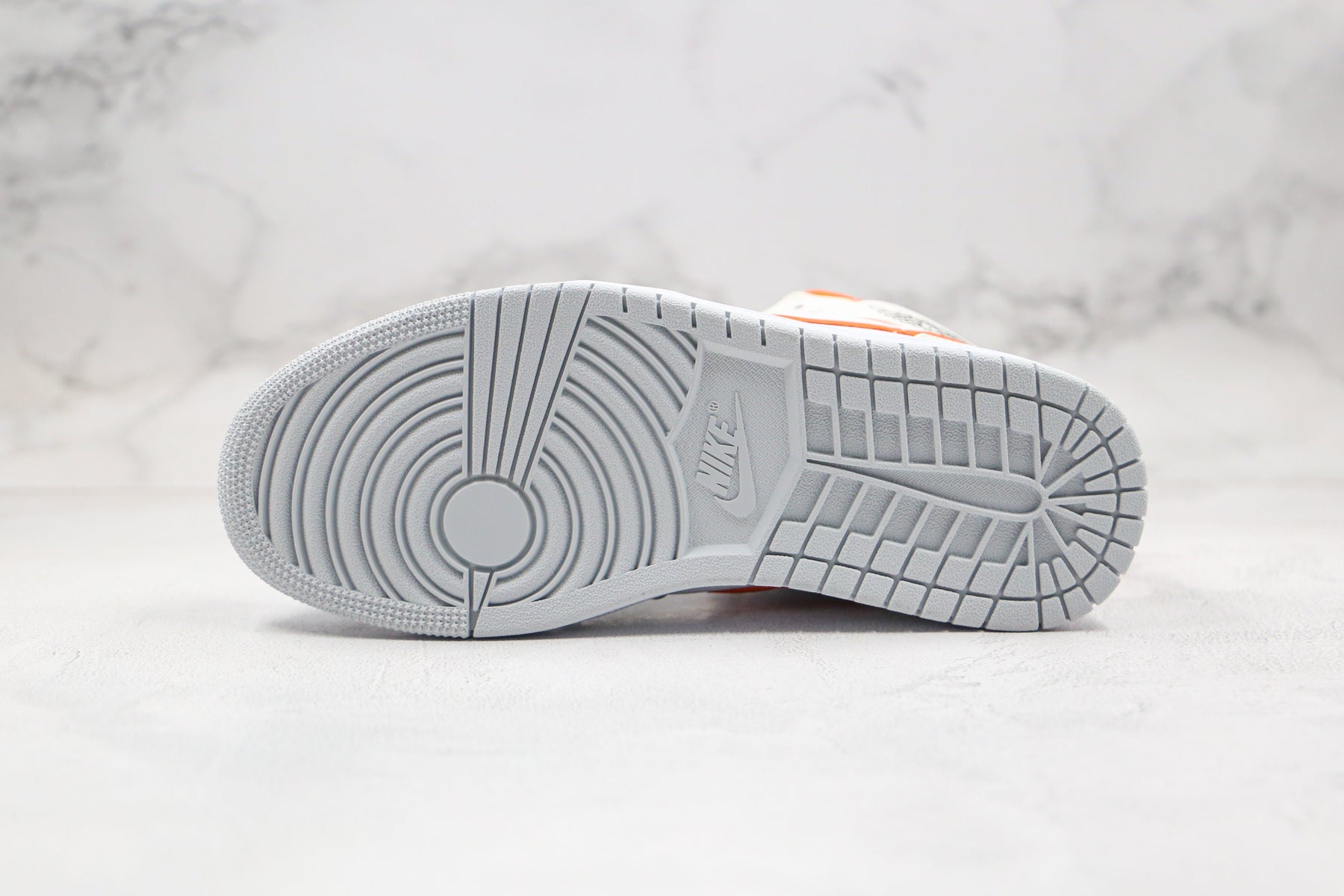 Jordan 1 Mid Starfish Pure Platinum - Luxe Premium Brazil