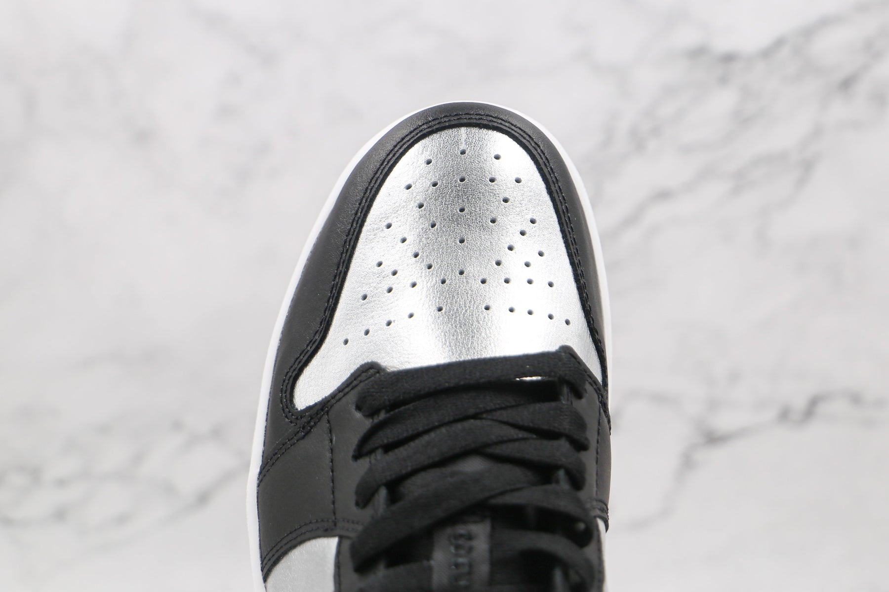 Jordan 1 Low Black Metallic Silver Luxe Premium Brazil