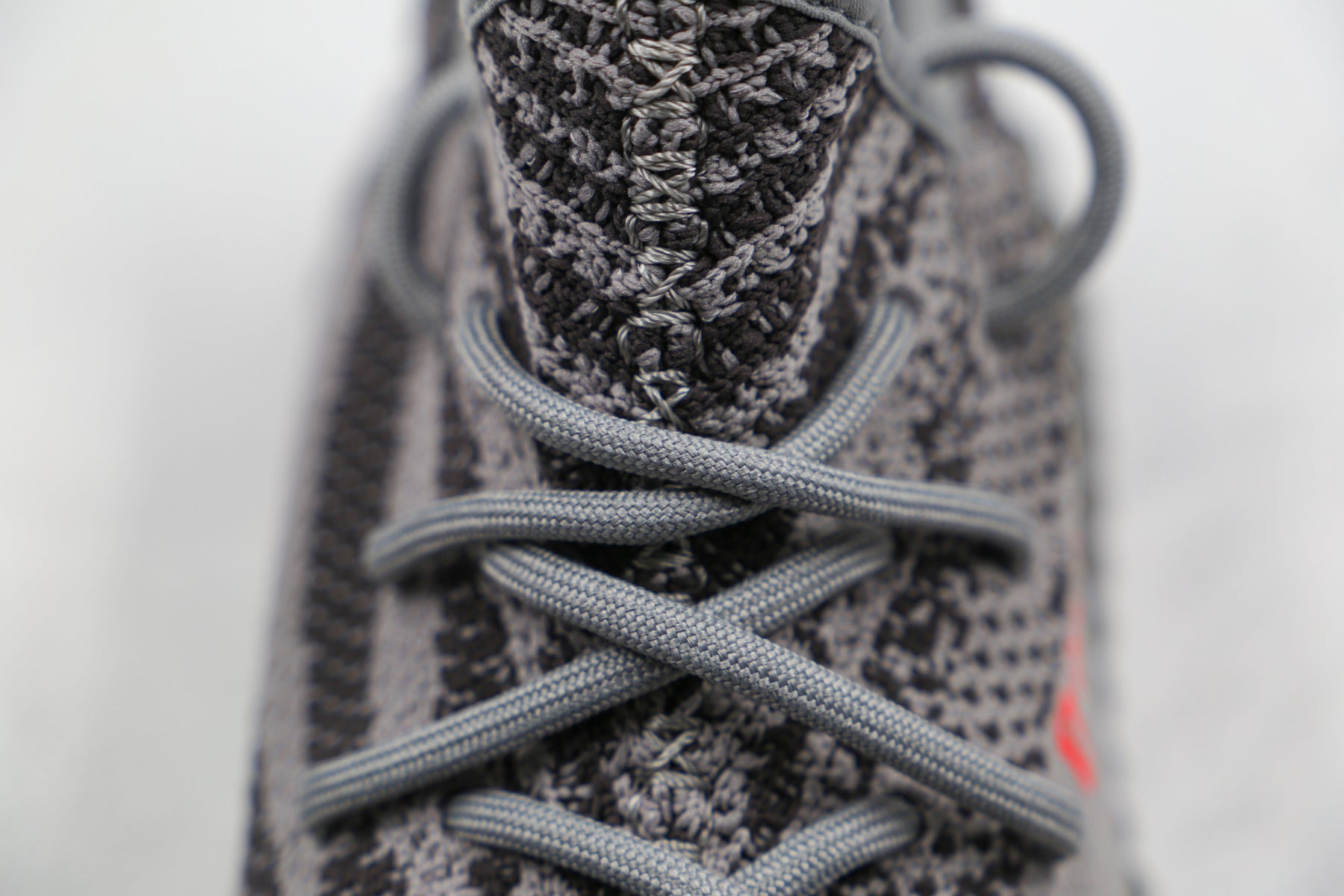 Adidas Yeezy Boost 350 V2 Beluga 2.0 - Luxe Premium Brazil
