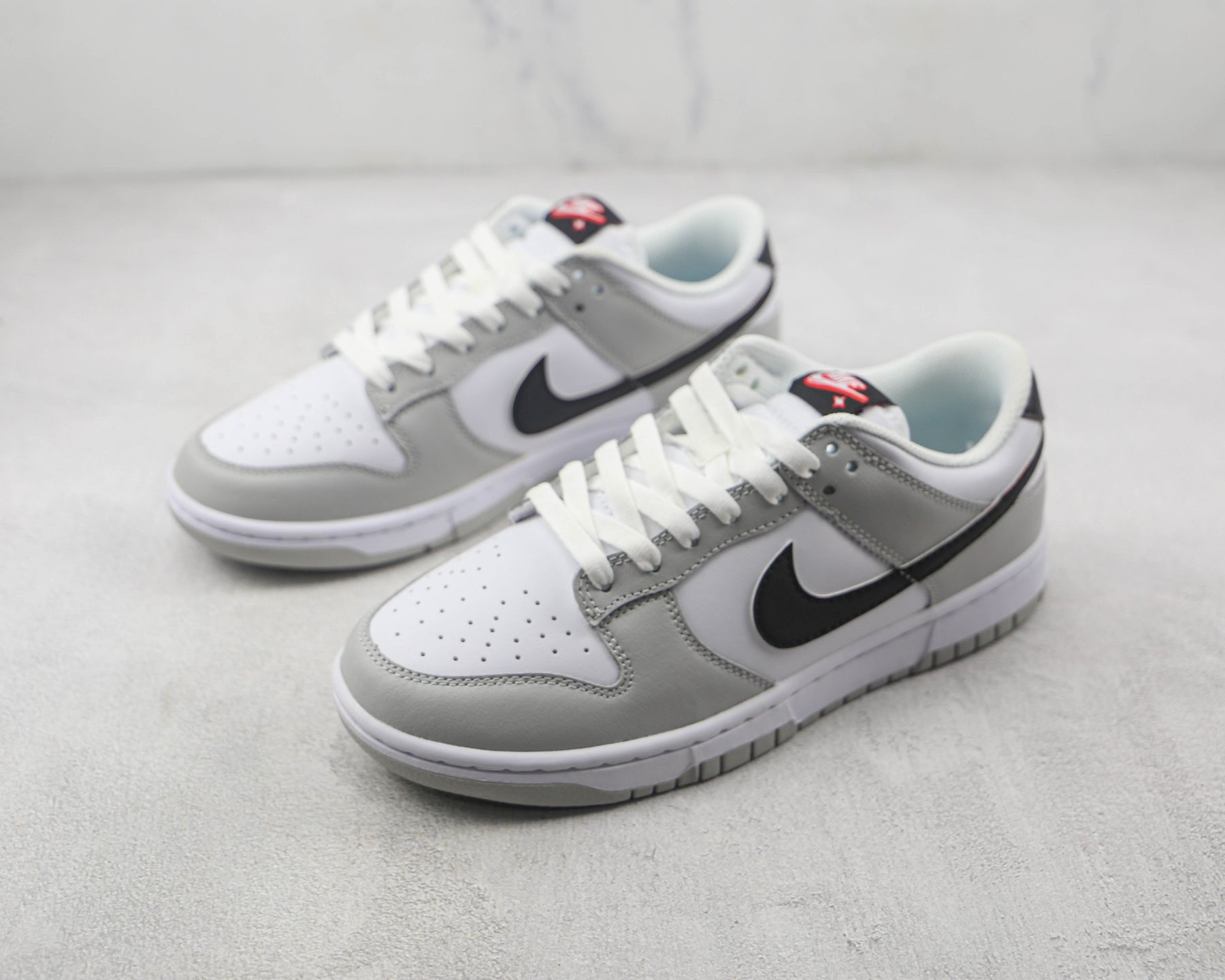 Nike Dunk Low SE Jackpot