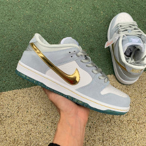 Nike SB Dunk Low Sean Cliver