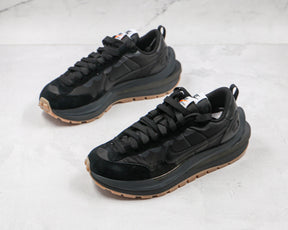Nike Vaporwaffle Sacai Black Gum Luxe Premium Brazil