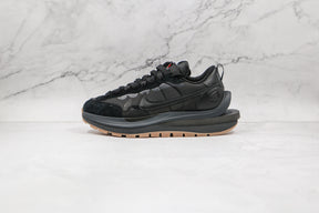 Nike Vaporwaffle Sacai Black Gum Luxe Premium Brazil