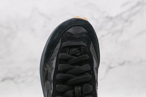Nike Vaporwaffle Sacai Black Gum Luxe Premium Brazil