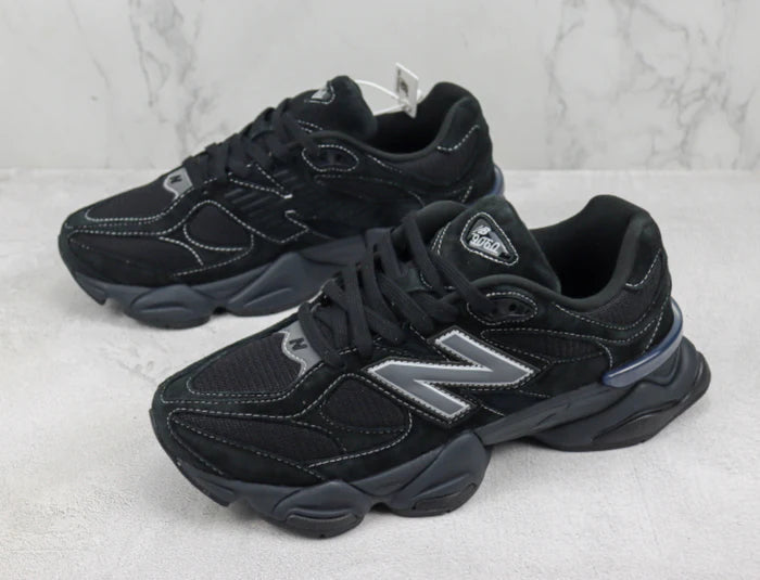 New Balance 9060 Triple Black